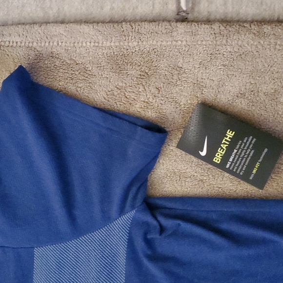 Shirt - Picture 2 of 5